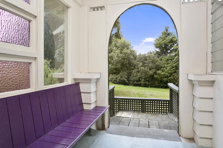 Photo of property in 15 Bridge Street, Tirau, 3410