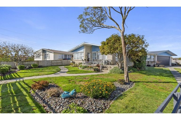 Photo of property in 19 Cecil Street, St Andrews, Hamilton, 3200