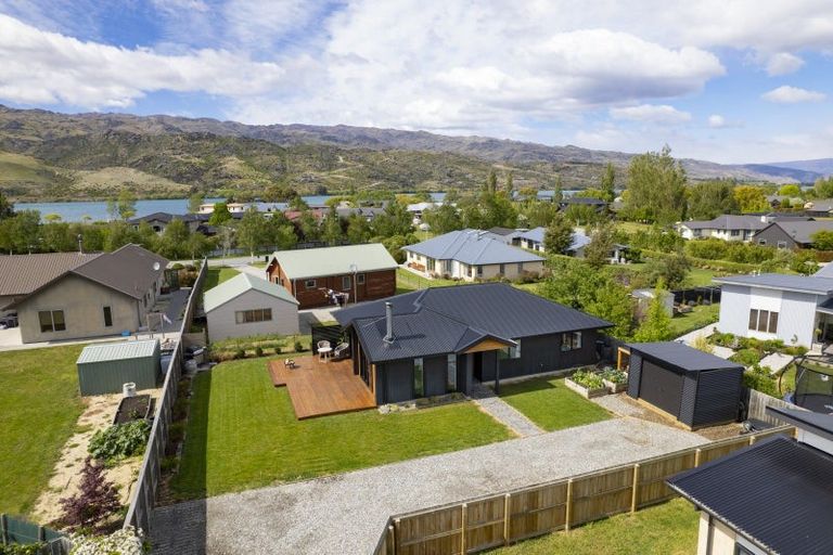 Photo of property in 8a Missy Crescent, Mount Pisa, Cromwell, 9383