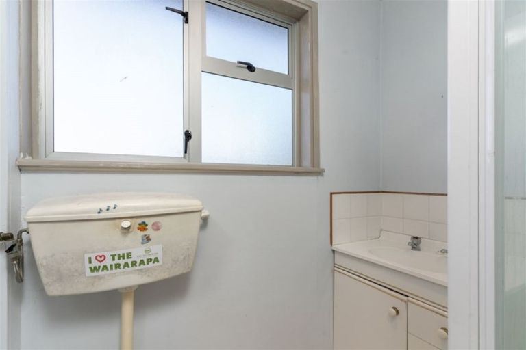 Photo of property in 1 Montgomery Place, Lansdowne, Masterton, 5810