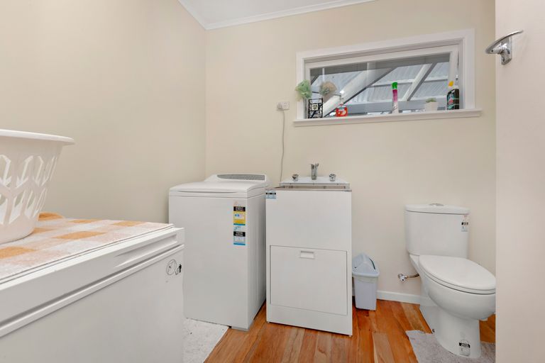 Photo of property in 212 Waikiekie Road, Thames, 3500