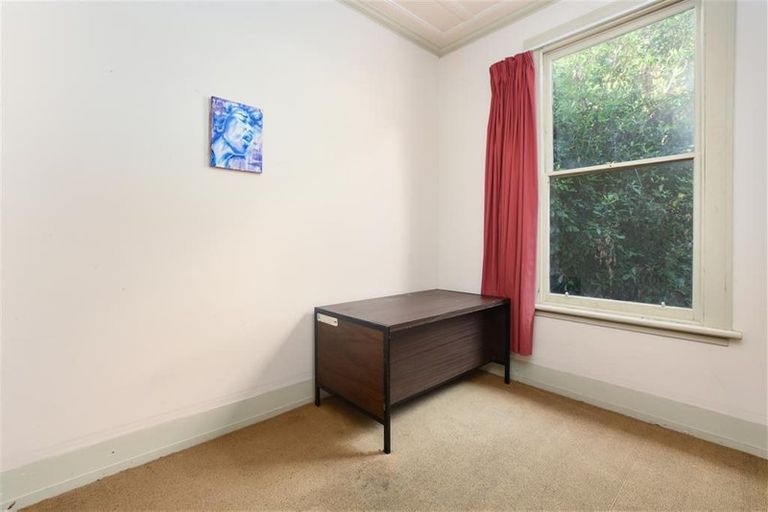 Photo of property in 137 Maitland Street, Dunedin Central, Dunedin, 9016