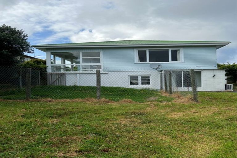Photo of property in 55 Sunrise Avenue, Murrays Bay, Auckland, 0630