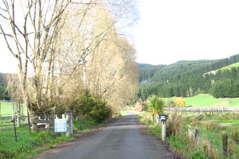 Photo of property in 110 Shalamar Drive, Cashmere, Christchurch, 8022