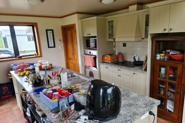 Photo of property in 72 Hotham Street, Murchison, 7007