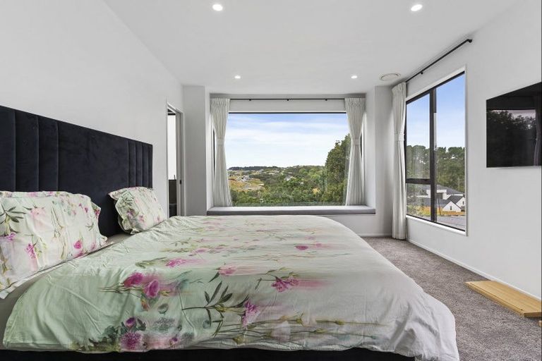 Photo of property in 326 Flat Bush School Road, Flat Bush, Auckland, 2019