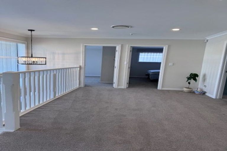 Photo of property in 5 Ksenia Drive, Flat Bush, Auckland, 2019