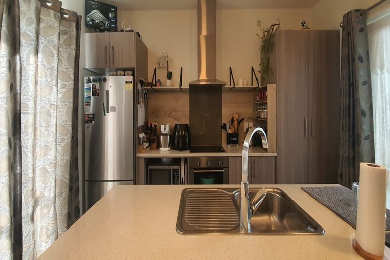 Photo of property in 61 Grove Road, Papakura, 2110