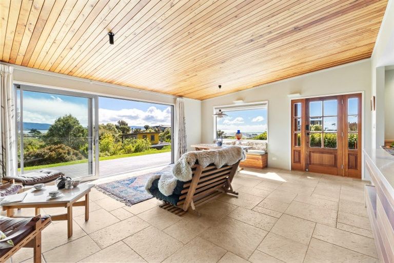 Photo of property in 19 Sandridge Terrace, Pohara, Takaka, 7183