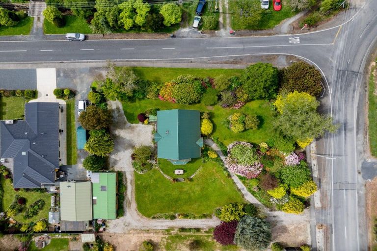 Photo of property in 7 Greenhithe Street, Waihola, Milton, 9073