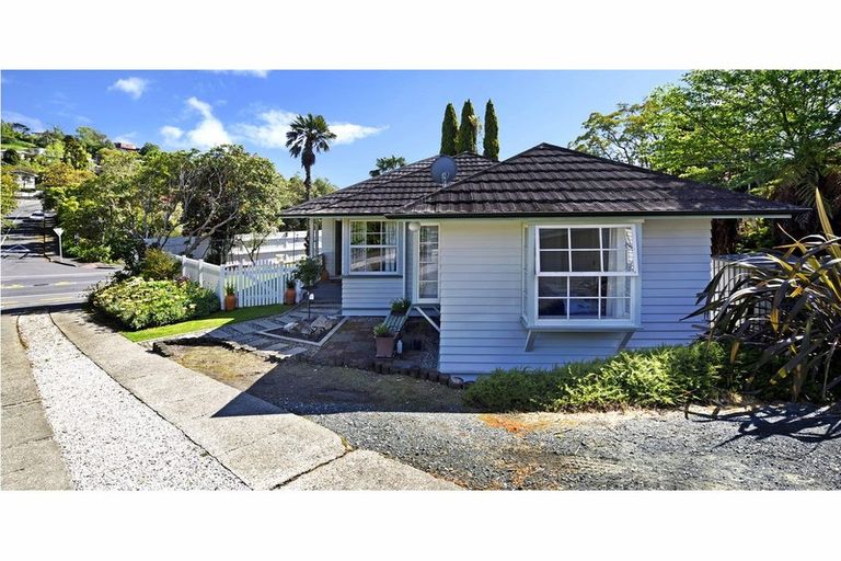 Photo of property in 35 The Ridgeway, Enner Glynn, Nelson, 7011