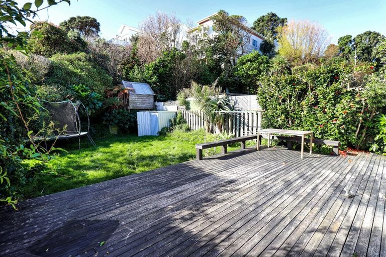 Photo of property in 20 Mersey Street, Island Bay, Wellington, 6023