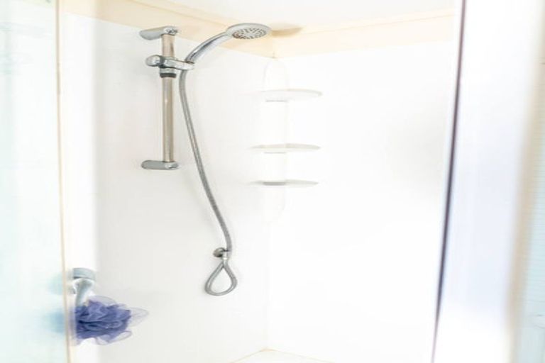 Photo of property in 22 Orion Place, Hillcrest, Auckland, 0627