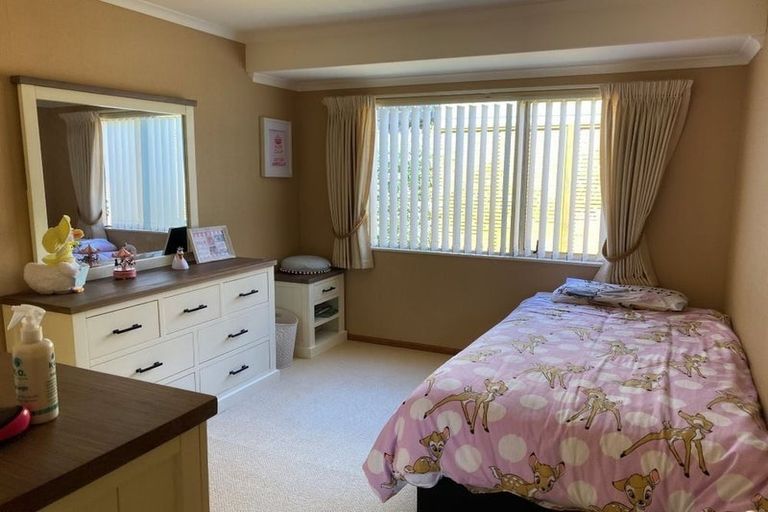 Photo of property in 43 Bayvista Close, Welcome Bay, Tauranga, 3112