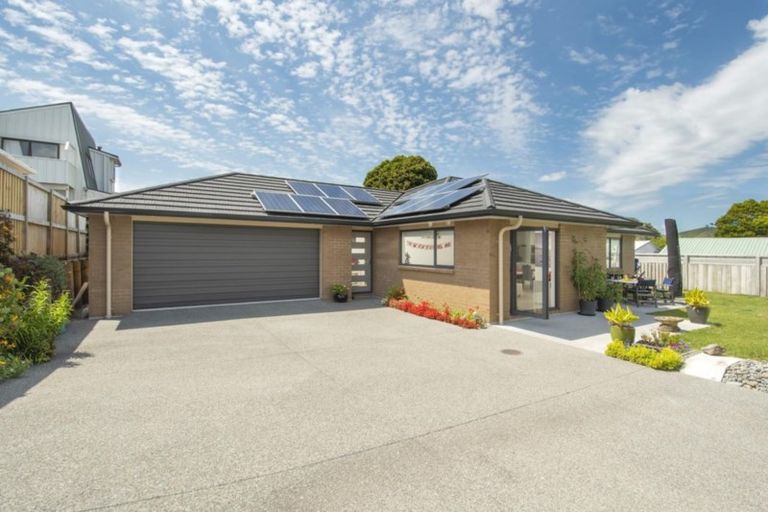 Photo of property in 60a Dickson Road, Papamoa Beach, Papamoa, 3118