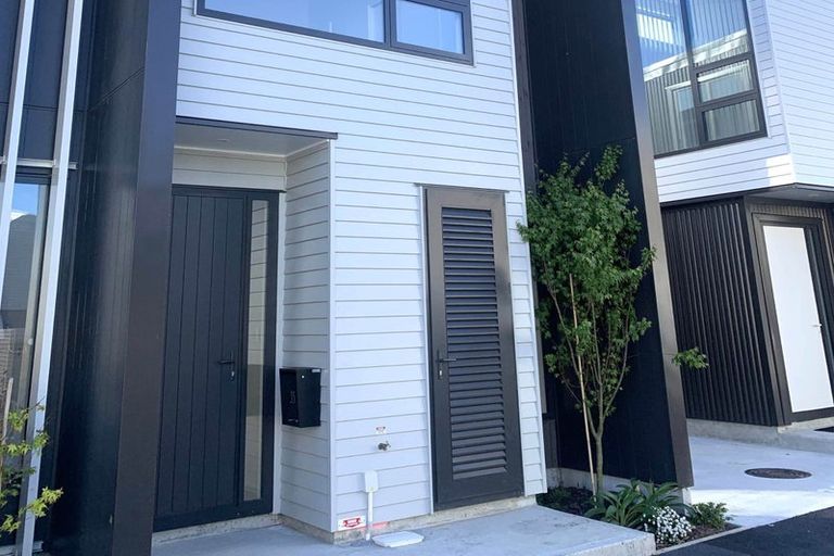 Photo of property in 35 Houhere Street, Paraparaumu, 5032