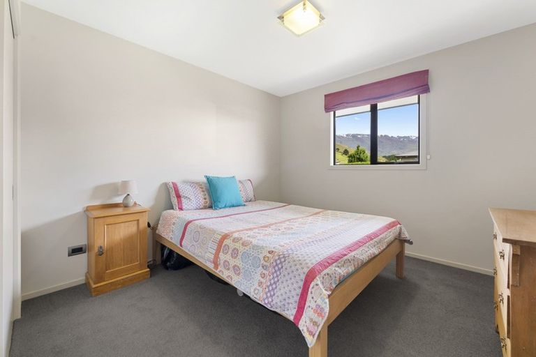 Photo of property in 48 Perriam Place, Mount Pisa, Cromwell, 9383