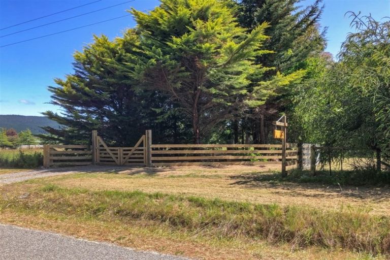 Photo of property in 23 Church Lane, Wairau Valley, Blenheim, 7271