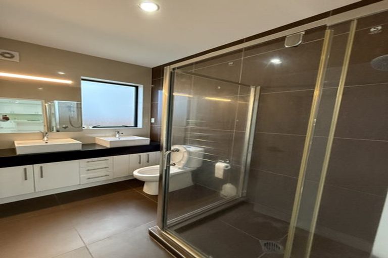 Photo of property in 6 Helianthus Avenue, Flat Bush, Auckland, 2019