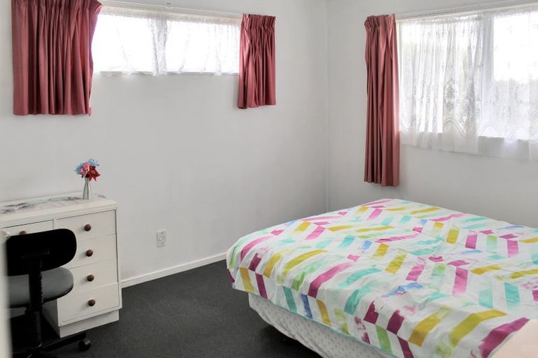 Photo of property in 732 Tremaine Avenue, Palmerston North, 4414