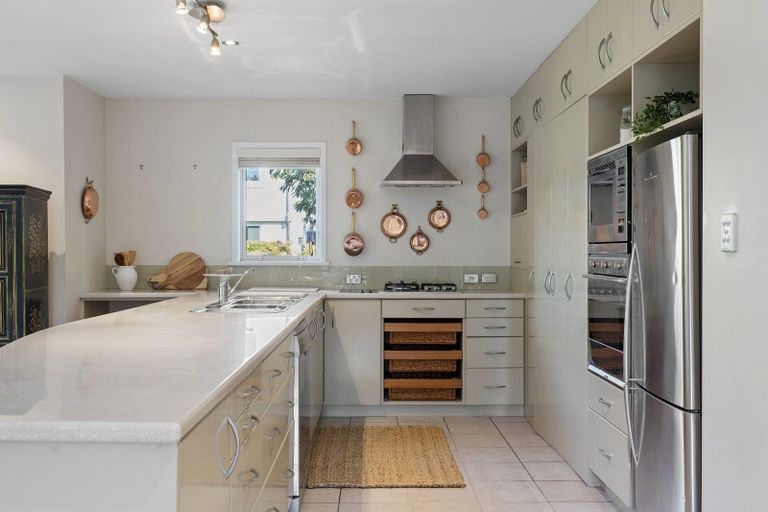 Photo of property in 48 Wai-iti Terrace, Burnside, Christchurch, 8052