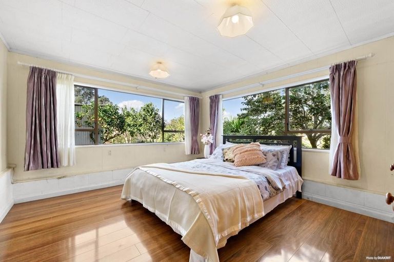 Photo of property in 9 Miramar Place, Pakuranga, Auckland, 2010