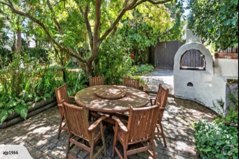 Photo of property in 9 Ludlow Place, Parklands, Christchurch, 8083