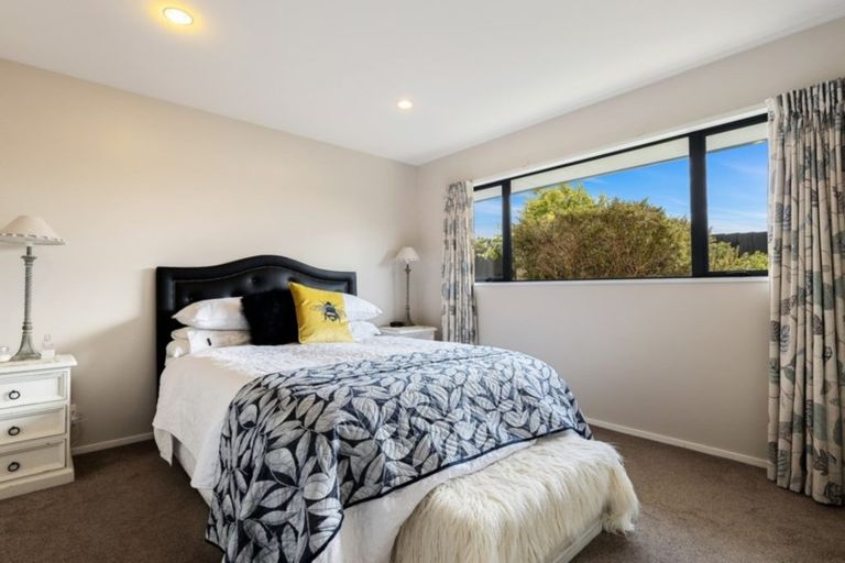 Photo of property in 2 Paget Drive, Woodend, 7610