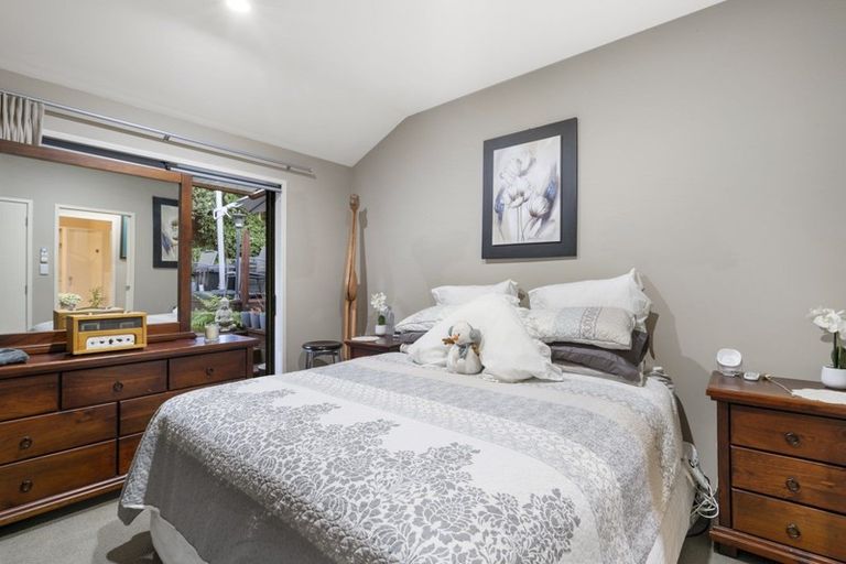 Photo of property in 29 Regency Park Drive, Gulf Harbour, Whangaparaoa, 0930