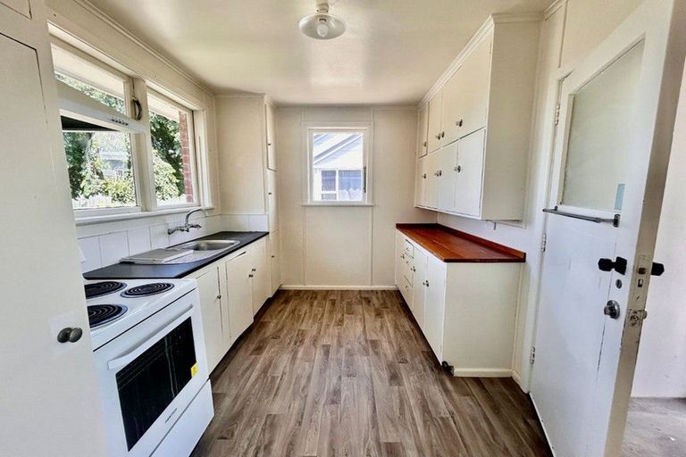 Photo of property in 3 Ward Crescent, Marewa, Napier, 4110