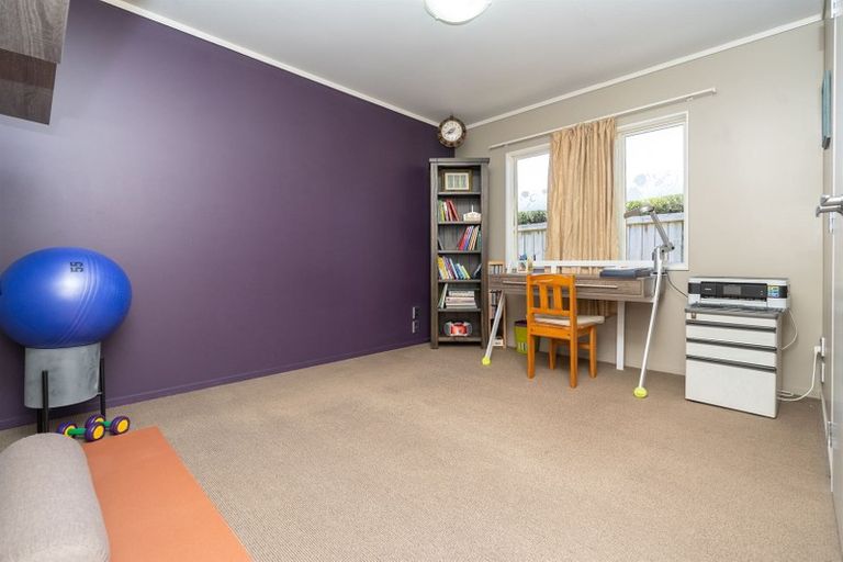 Photo of property in 15 Palliser Drive, Huntington, Hamilton, 3210