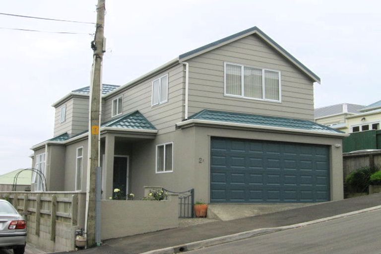 Photo of property in 2a Princess Street, Newtown, Wellington, 6021