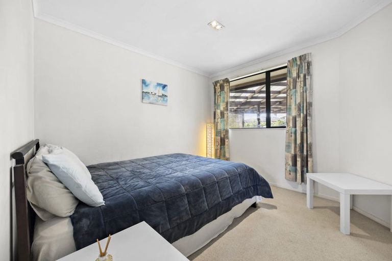 Photo of property in 21 Cartmel Avenue, Massey, Auckland, 0614