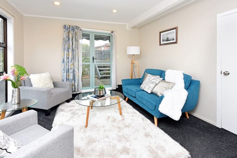 Photo of property in 80 Eugenia Rise, Totara Heights, Auckland, 2105