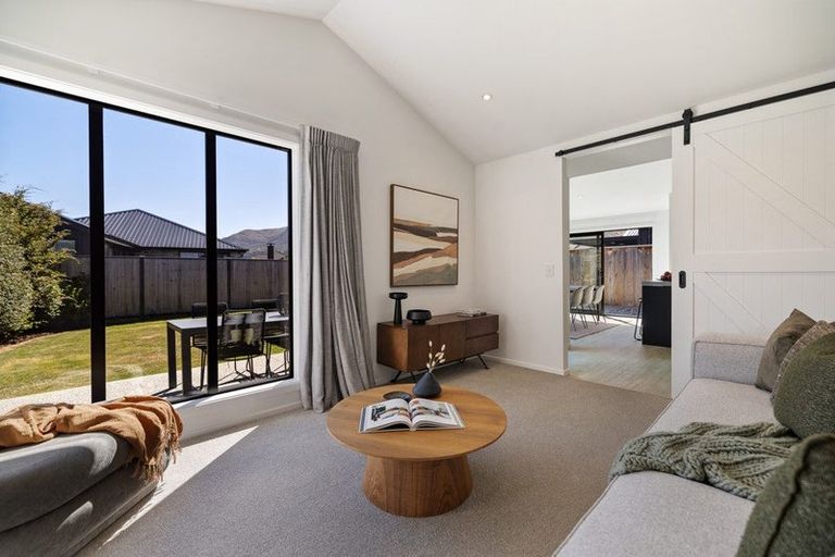 Photo of property in 52 Jack Hanley Drive, Jacks Point, Queenstown, 9371