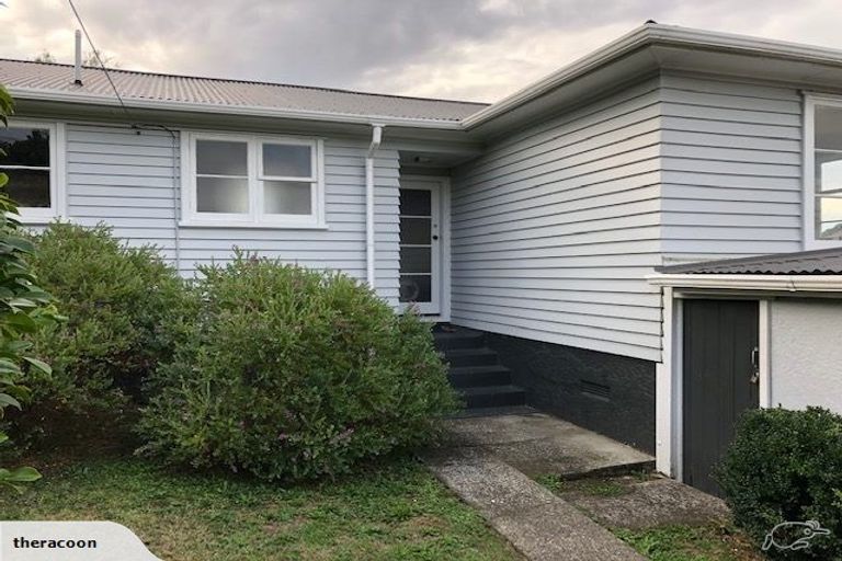 Photo of property in 1/45 Hutchinson Avenue, New Lynn, Auckland, 0600
