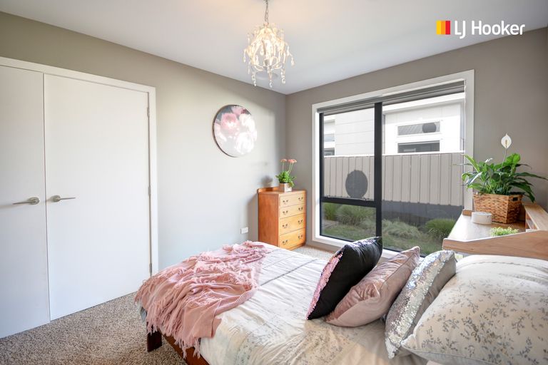 Photo of property in 13 Caledonia Drive, Mosgiel, 9024