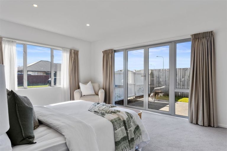 Photo of property in 72 St Lukes Street, Woolston, Christchurch, 8062