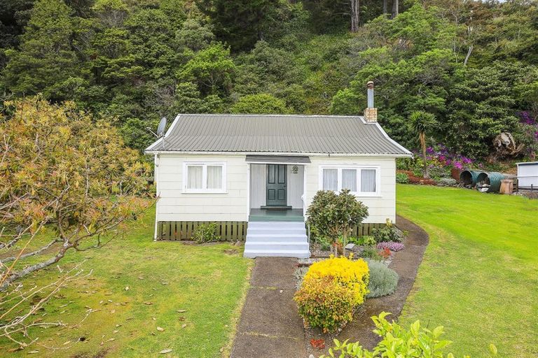 Photo of property in 868 Thames Coast Sh25 Road, Te Mata, Thames, 3575