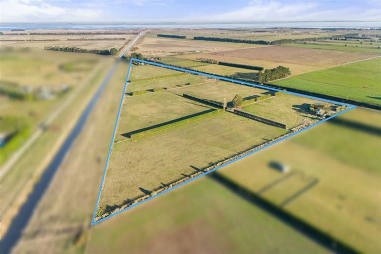 Photo of property in 601 Ridge Road, Motukarara, Christchurch, 7672