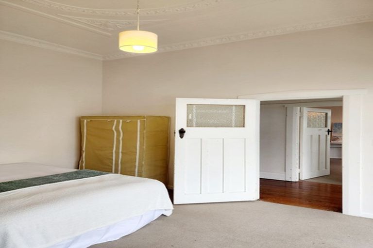 Photo of property in 95 Roxburgh Street, Mount Victoria, Wellington, 6011