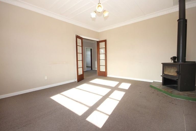 Photo of property in 45 Galway Street, Grasmere, Invercargill, 9810