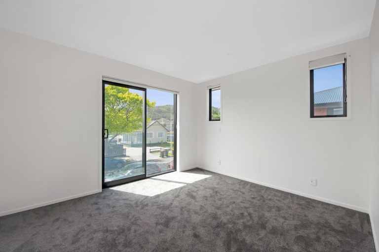 Photo of property in 2/5 Milne Crescent, Taita, Lower Hutt, 5011