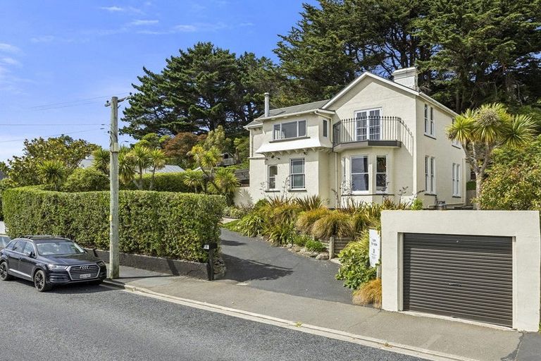 Photo of property in 153 Victoria Road, Saint Clair, Dunedin, 9012