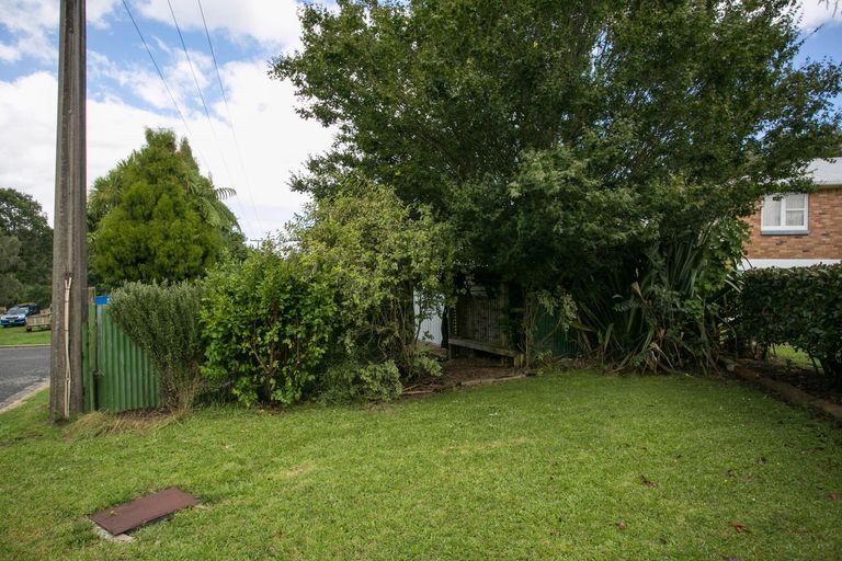 Photo of property in 15 Bridge Street, Tirau, 3410