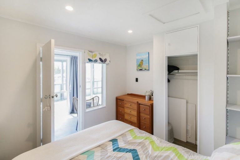 Photo of property in 16 Linklater Avenue, Foxton Beach, Foxton, 4815