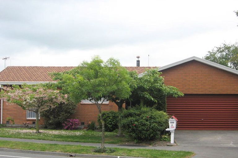 Photo of property in 220 Sawyers Arms Road, Bishopdale, Christchurch, 8053