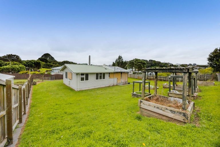 Photo of property in 12a Tohora Place, Spotswood, New Plymouth, 4310