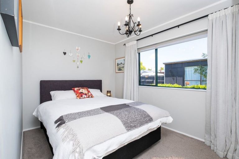Photo of property in 804a Lyell Street, Akina, Hastings, 4122
