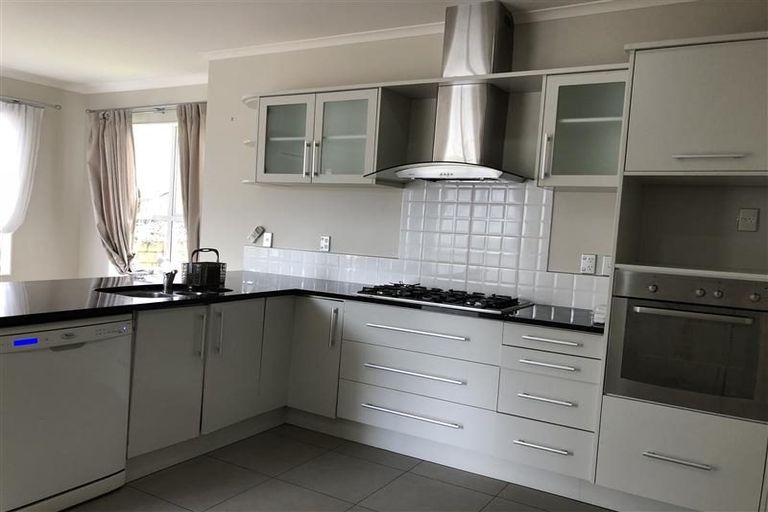 Photo of property in 8 Savina Court, Flat Bush, Auckland, 2019